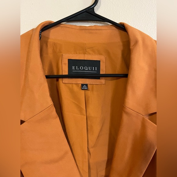 Eloquii double breasted blazer with tie - Picture 4 of 5